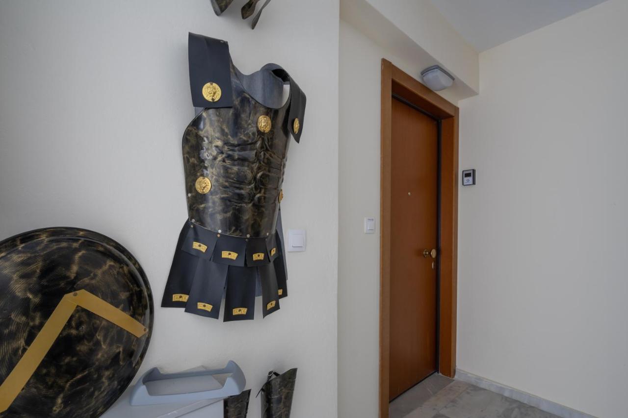 Trojan Affair Residence เอเธนส์ ภายนอก รูปภาพ